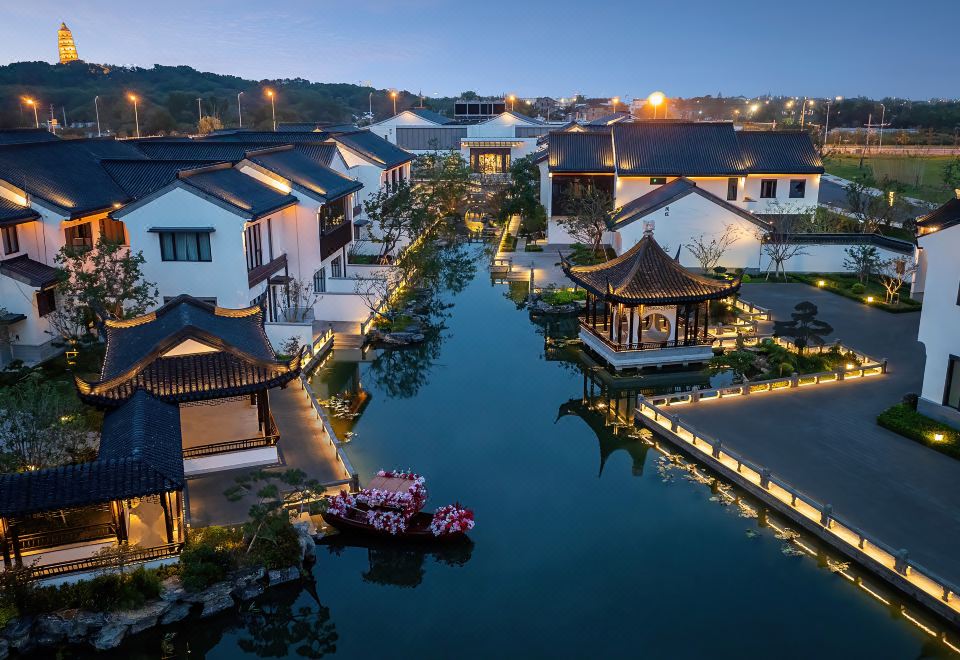 Hu Qiu PUSEN Hotels & Resorts